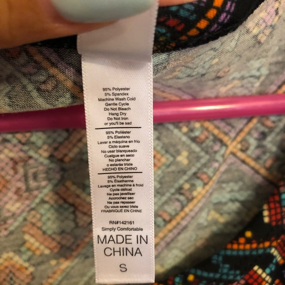 LuLaRoe Perfect Tee - Picture 3 of 3